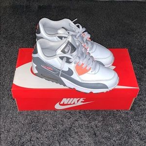 Nike Air Max 90